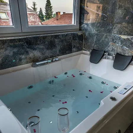 אוהריד Ribar Apartments מראה חיצוני תמונה