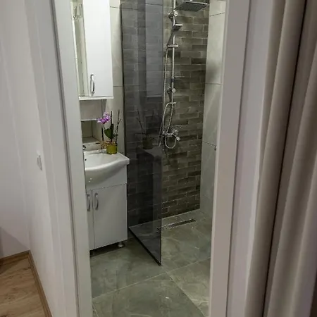 אוהריד Ribar Apartments מראה חיצוני תמונה