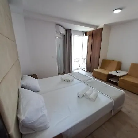 אוהריד Ribar Apartments מראה חיצוני תמונה